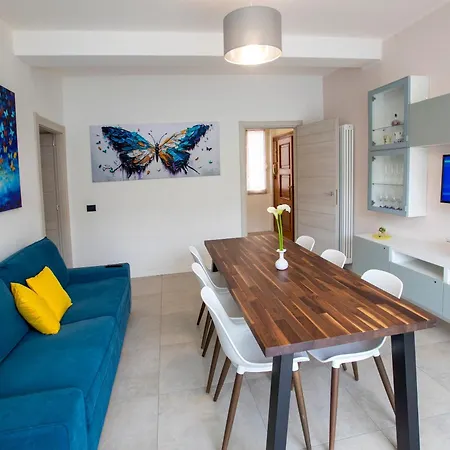 Apartament Butterfly *